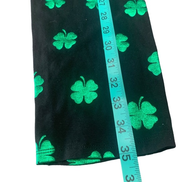 Metallic Green XL Four Leaf Clover St. Paddy’s Day - Picture 7 of 7